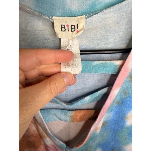 BIB! Women's Short Sleeve V Neck Tie Dye T Shirt Casual Top - Picture 3 of 3